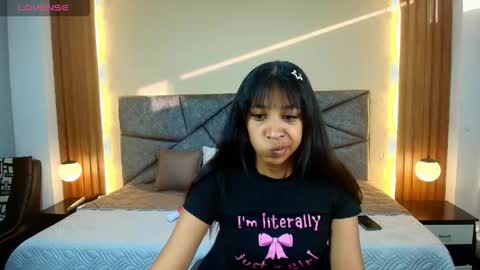 Snapshot of shaymilleer chatting on 04/26/26, 11:41 Shay Miller online show from 04/26/26, 11:41