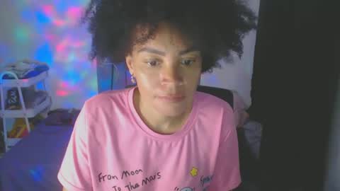 Snapshot of shayna_cute chatting on 02/04/25, 12:11 Shayna online show from 02/04/25, 12:11