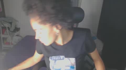 Snapshot of shayna_cute chatting on 02/20/25, 04:28 Shayna online show from 02/20/25, 04:28