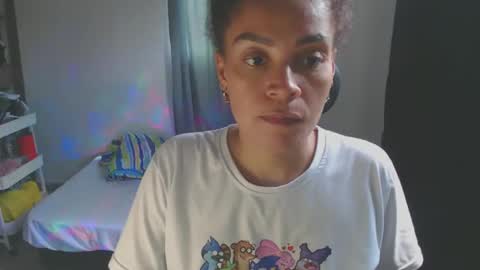 Snapshot of shayna_cute chatting on 02/23/25, 07:07 Shayna online show from 02/23/25, 07:07