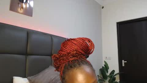 Snapshot of shayne_akinyi chatting on 04/30/26, 08:15 Shayne online show from 04/30/26, 08:15