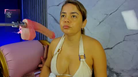 Snapshot of shayra_boobs2 chatting on 05/07/26, 10:31 shayra_boobs2 online show from 05/07/26, 10:31