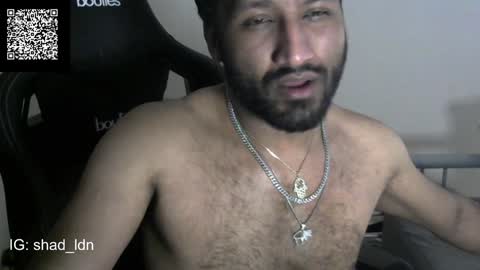 Snapshot of shdrz224 chatting on 01/11/25, 08:22 Shad online show from 01/11/25, 08:22