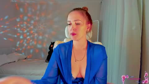 she_wolf1 online show from 04/07/26, 02:50