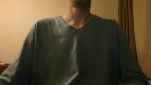 Snapshot of shedevr02 chatting on 01/16/26, 06:45 Roger online show from 01/16/26, 06:45