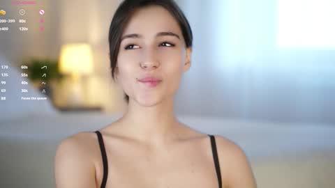 Snapshot of sheenadu chatting on 10/17/25, 02:37 Tessa online show from 10/17/25, 02:37