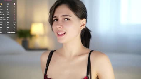 Snapshot of sheenadu chatting on 10/21/25, 03:07 Tessa online show from 10/21/25, 03:07