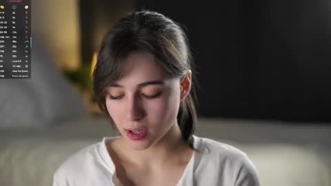 Snapshot of sheenadu chatting on 11/15/25, 04:10 Tessa online show from 11/15/25, 04:10