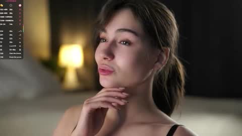 Snapshot of sheenadu chatting on 11/16/25, 01:55 Tessa online show from 11/16/25, 01:55