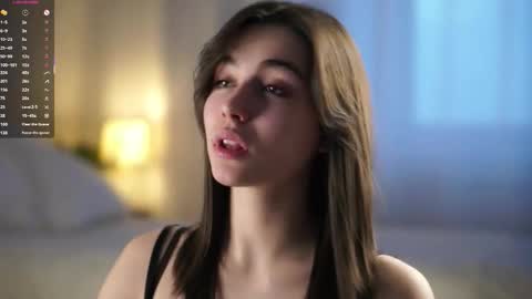 Snapshot of sheenadu chatting on 11/28/25, 02:36 Tessa online show from 11/28/25, 02:36