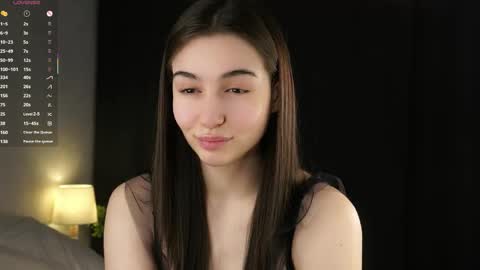 Tessa online show from 04/21/26, 02:51