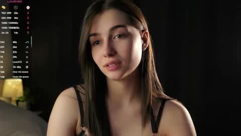 Tessa online show from 05/20/26, 02:40