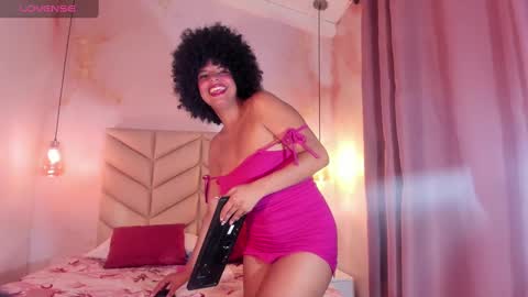 Snapshot of sheeylopez chatting on 10/11/25, 03:17 sheeylopez online show from 10/11/25, 03:17