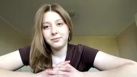 Snapshot of sheilaamici chatting on 05/15/26, 10:33 Kris online show from 05/15/26, 10:33