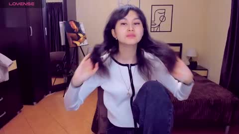 Sheila online show from 01/20/25, 04:21