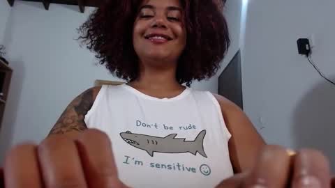 Snapshot of sheilamakano70 chatting on 10/28/25, 12:58 Sheila Makano online show from 10/28/25, 12:58