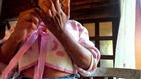 Sheila Makano online show from 06/09/26, 09:37