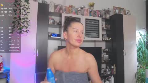 Sheila GMT 2 Tuesday Wednesday Friday Saturday Sunday- 8  5  online show from 01/15/26, 04:50