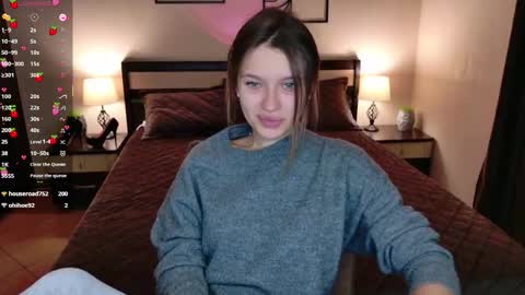 Alexis online show from 09/18/25, 06:15