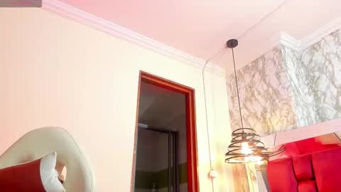 sheilly_brown online show from 11/21/25, 07:45