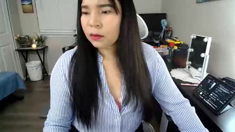 sheilyn_smith online show from 04/07/26, 04:24