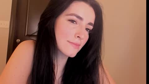 sheisallthat online show from 11/11/25, 02:33