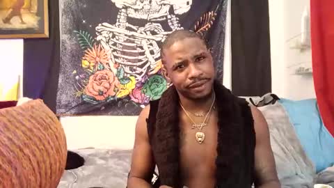 King-shelb online show from 02/23/25, 08:17