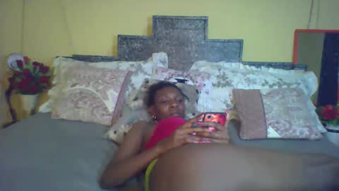 Snapshot of shelia420715 chatting on 02/06/25, 06:13 shelia420715 online show from 02/06/25, 06:13