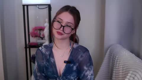 Snapshot of sheliamuyres chatting on 02/12/26, 01:50 Lina online show from 02/12/26, 01:50