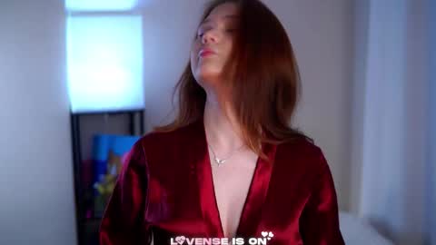 Lina online show from 03/08/26, 12:42