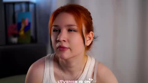 Lina online show from 04/15/26, 02:57