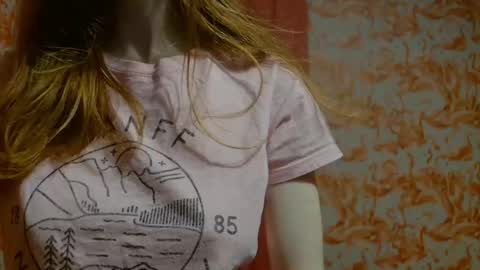 Erika online show from 12/25/24, 03:40