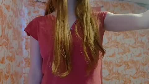 Erika online show from 09/14/25, 06:51