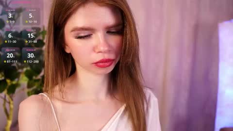 Snapshot of shelleyborom chatting on 11/07/25, 04:34 Sofia online show from 11/07/25, 04:34