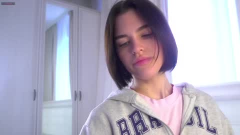 Alex online show from 04/11/26, 01:10