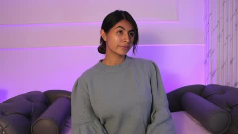  Transmission schedule Monday - Friday 715 am to 200 pm time Colombia  online show from 01/15/25, 12:15