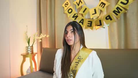  Transmission schedule Monday - Friday 715 am to 200 pm time Colombia  online show from 01/19/26, 12:31