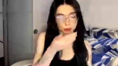 Alice online show from 04/10/26, 03:17