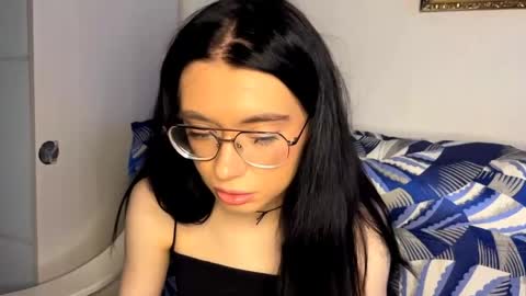 Alice online show from 04/18/26, 01:15