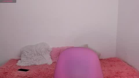 Snapshot of shelly_rohades chatting on 07/10/26, 02:38 online show from 07/10/26, 02:38