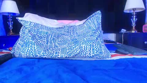 Shelsy online show from 02/13/25, 05:54