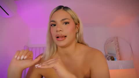 shelynna_azzul online show from 02/27/26, 08:31