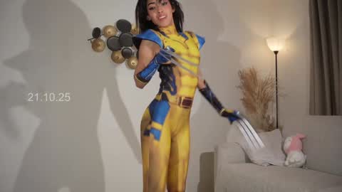 Snapshot of shena_nomy chatting on 10/21/25, 11:27 In instagram shena nomy online show from 10/21/25, 11:27