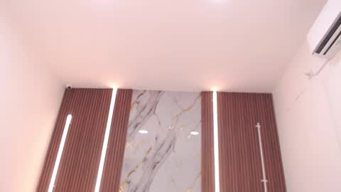 Snapshot of shena_nomy1 chatting on 11/05/25, 08:09 shena_nomy1 online show from 11/05/25, 08:09