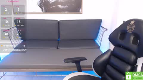 Snapshot of shenna_brunette_ chatting on 02/14/25, 04:20 Shenna online show from 02/14/25, 04:20