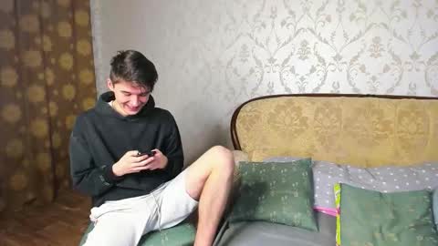 Max online show from 10/02/25, 10:28