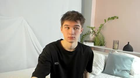 Max online show from 02/21/26, 01:06