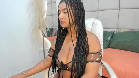 Snapshot of sherry_jong chatting on 12/04/25, 12:14 sherry_jong online show from 12/04/25, 12:14