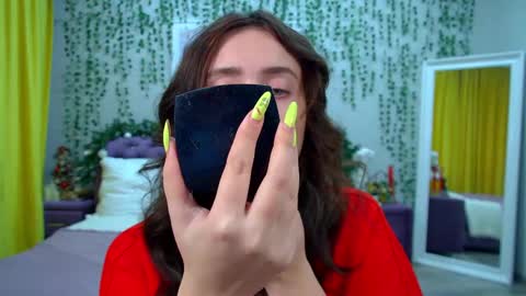 Sherry online show from 12/15/25, 06:28