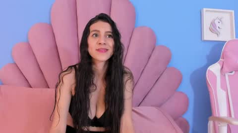 Shery online show from 04/18/26, 11:36